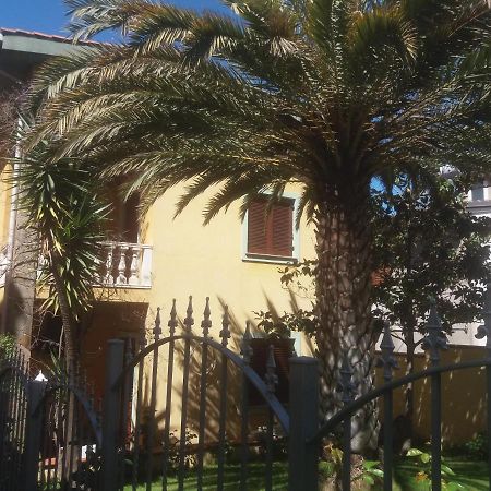 Valentina'S Garden House Hotel Triei Exterior foto